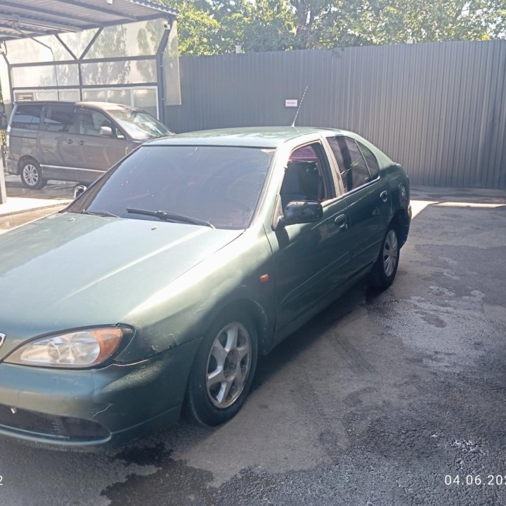 Nissan Primera, 1999