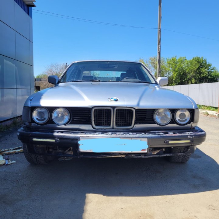 BMW 7 серия, 1990