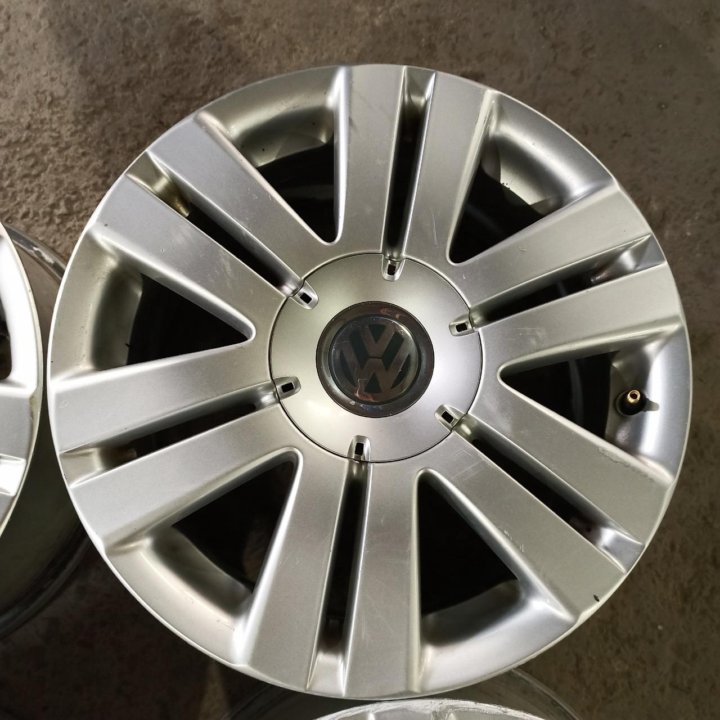 Диски Volkswagen R16 5x112 (Артикул 7598)