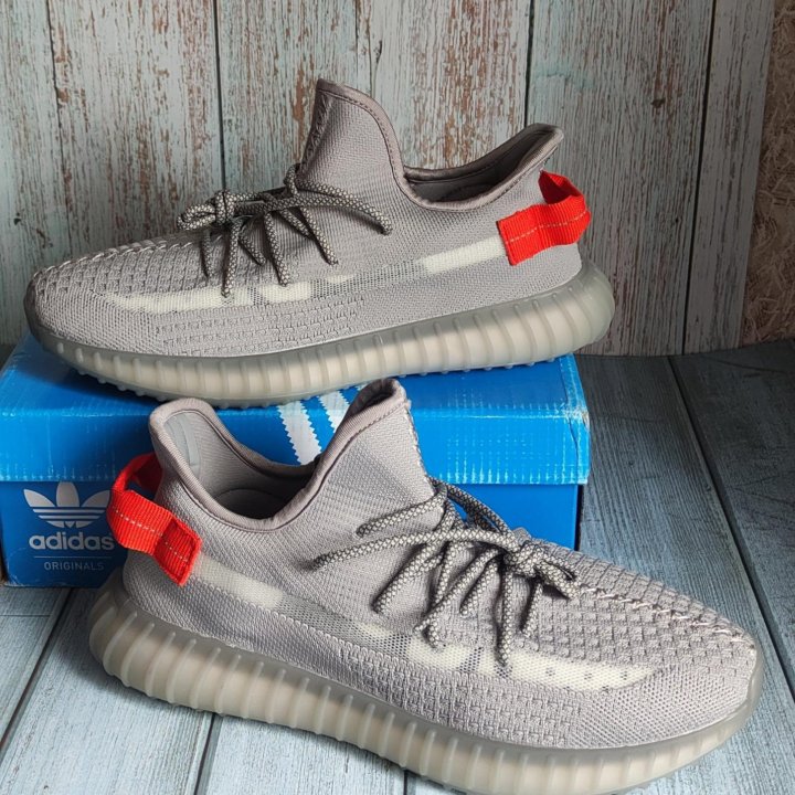 КРОССОВКИ МУЖСКИЕ ЛЕТНИЕ ADIDAS YEEZY BOOST V2 350