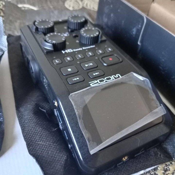 Рекордер zoom h6