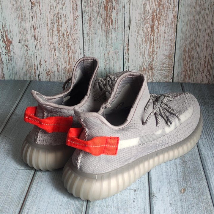 КРОССОВКИ ЖЕНСКИЕ ЛЕТНИЕ ADIDAS YEEZY BOOST V2 350