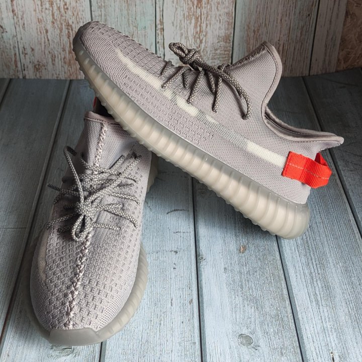 КРОССОВКИ ЖЕНСКИЕ ЛЕТНИЕ ADIDAS YEEZY BOOST V2 350