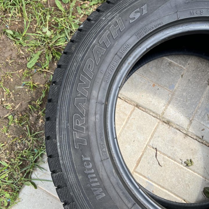 Шины зимние Toyo Tranpath 215/70R16