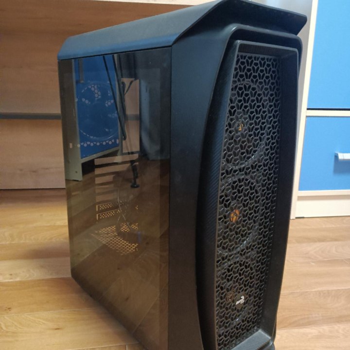 Корпус Aerocool Aero One Eclipse-G-BK-v1