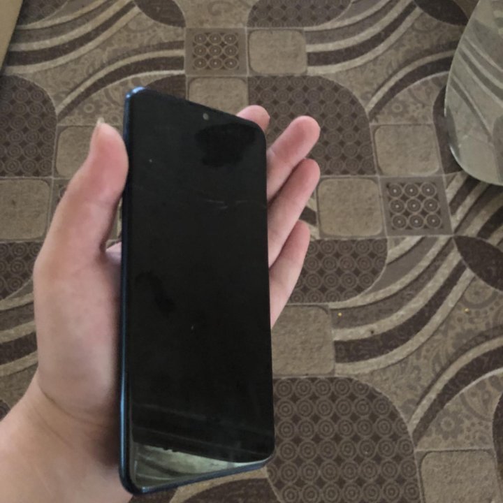 Телефон Honor 20 lite