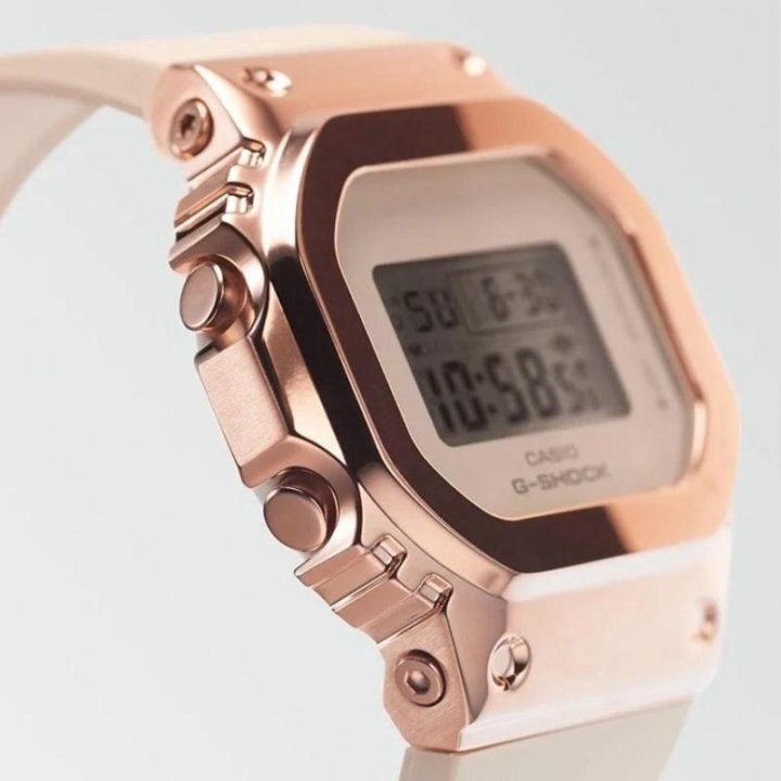 Наручные часы CASIO GM-S5600PG-4ER