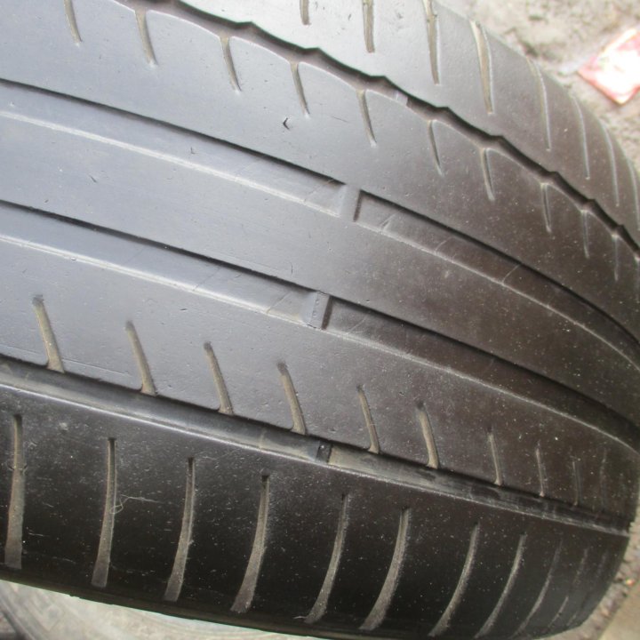 1шт 235 \ 45 R17 Michelin