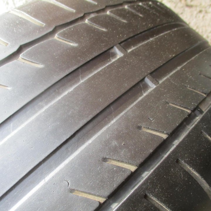 1шт 235 \ 45 R17 Michelin