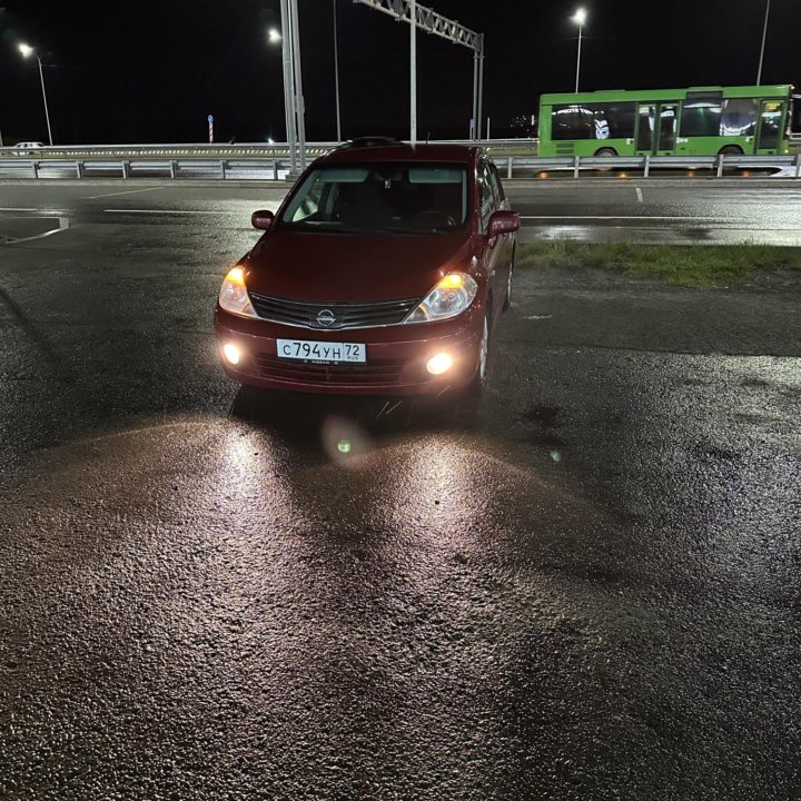 Nissan Tiida, 2011