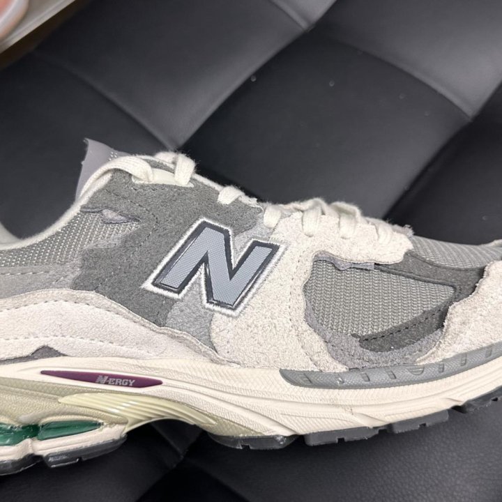 Продам кроссовки New Balance