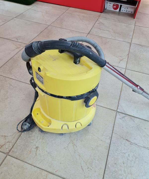 Строительный пылесос Karcher se 4001