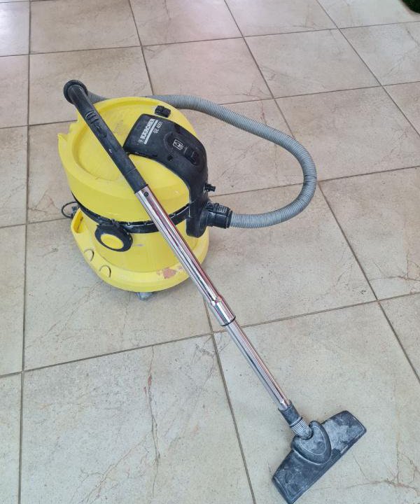 Строительный пылесос Karcher se 4001