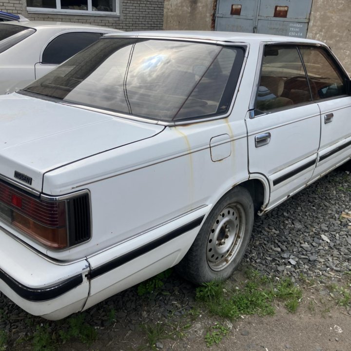 Nissan Cedric Y30 VG20