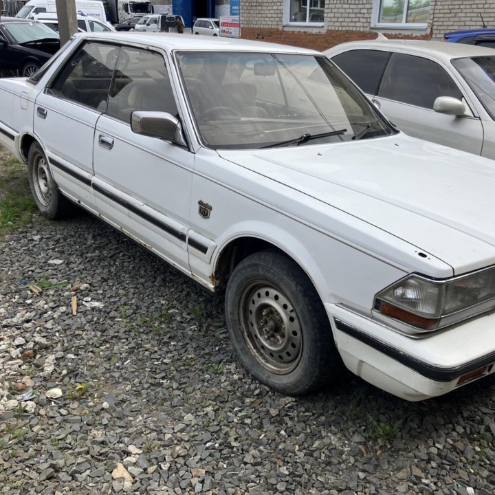 Nissan Cedric Y30 VG20