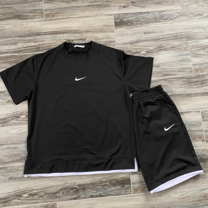 Nike костюм летний