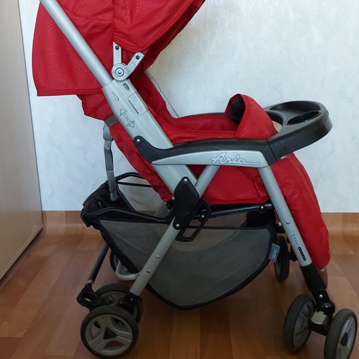 Коляска прогулочная peg perego