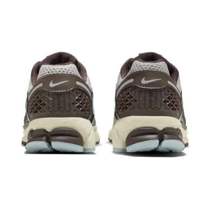 Nike Air Zoom Vomero 5 Earth Fossil