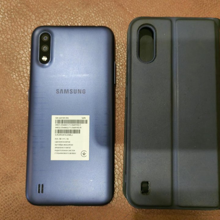 Смартфон Samsung A01