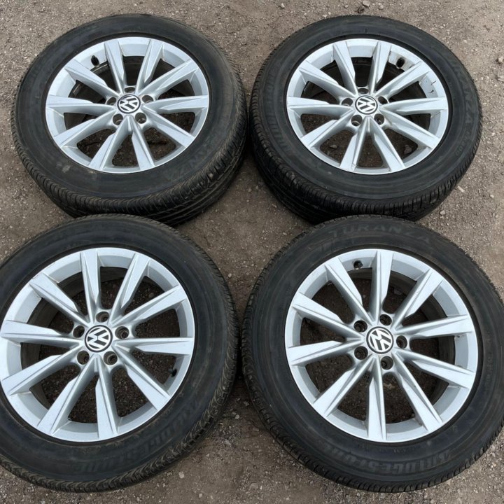 Оригин Литые Диски R17 VW 5x112 Bridgestone 235/55