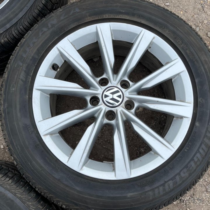 Оригин Литые Диски R17 VW 5x112 Bridgestone 235/55