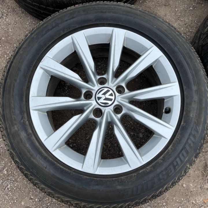 Оригин Литые Диски R17 VW 5x112 Bridgestone 235/55