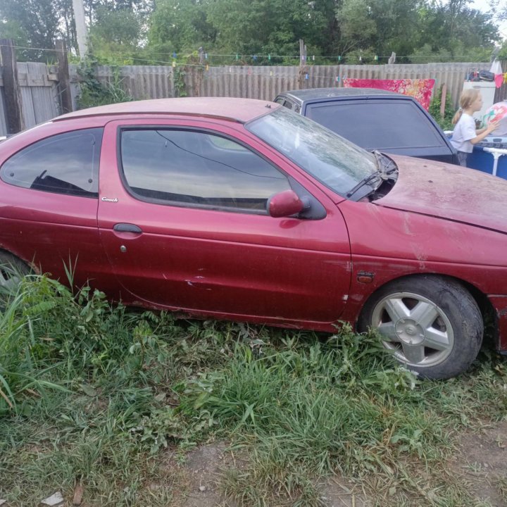 Renault Megane, 1999