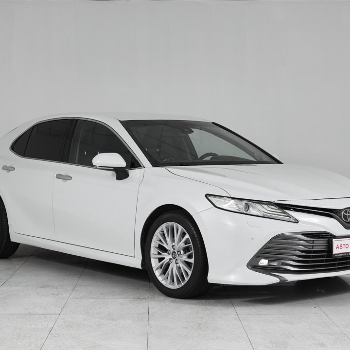 Toyota Camry, 2019