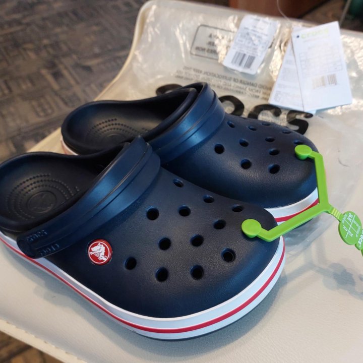 Crocs