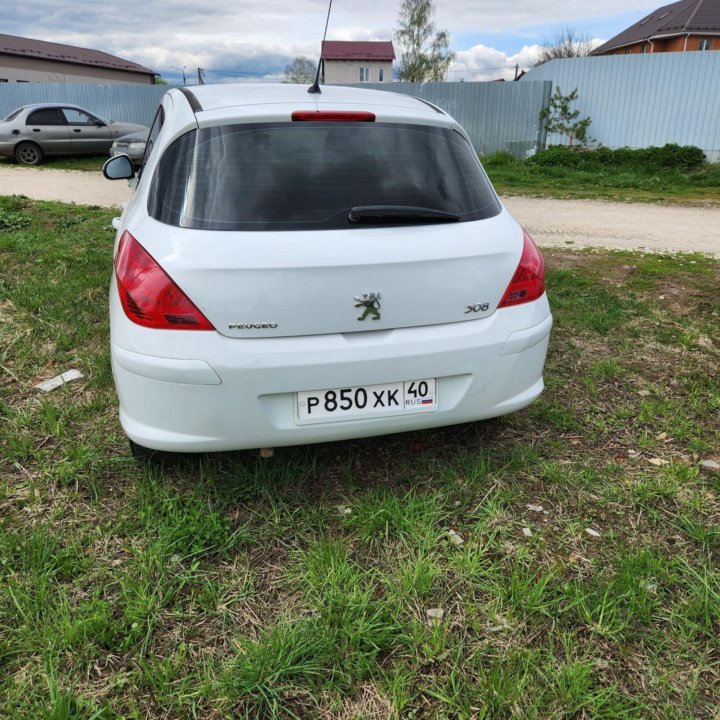 Peugeot 308, 2010