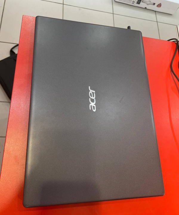 Ноутбук Acer n18q13