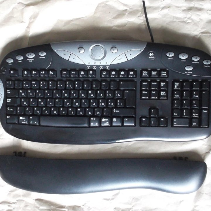 Logitech Elite Keyboard Black USB+PS/2