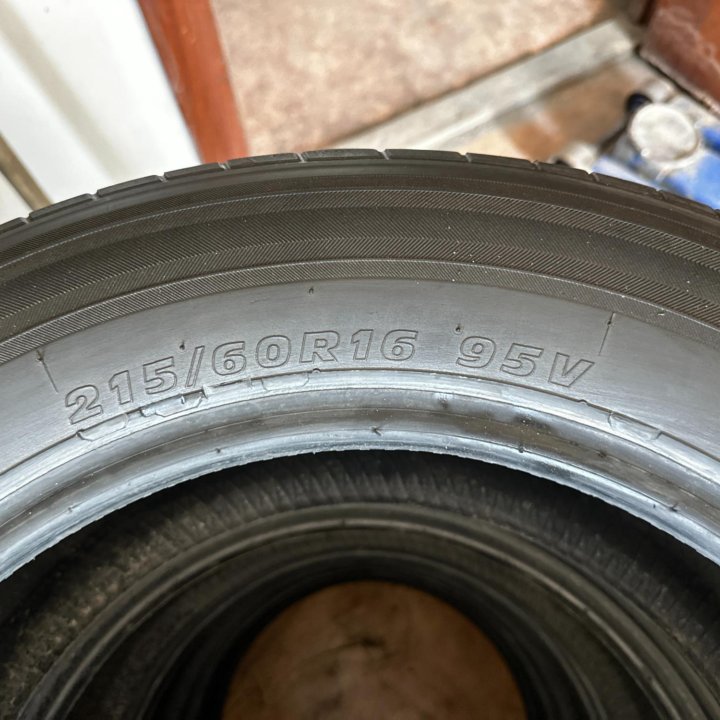 215/60/16 лето Kumho Solus KH17