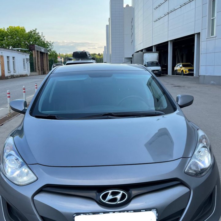 Hyundai i30, 2012