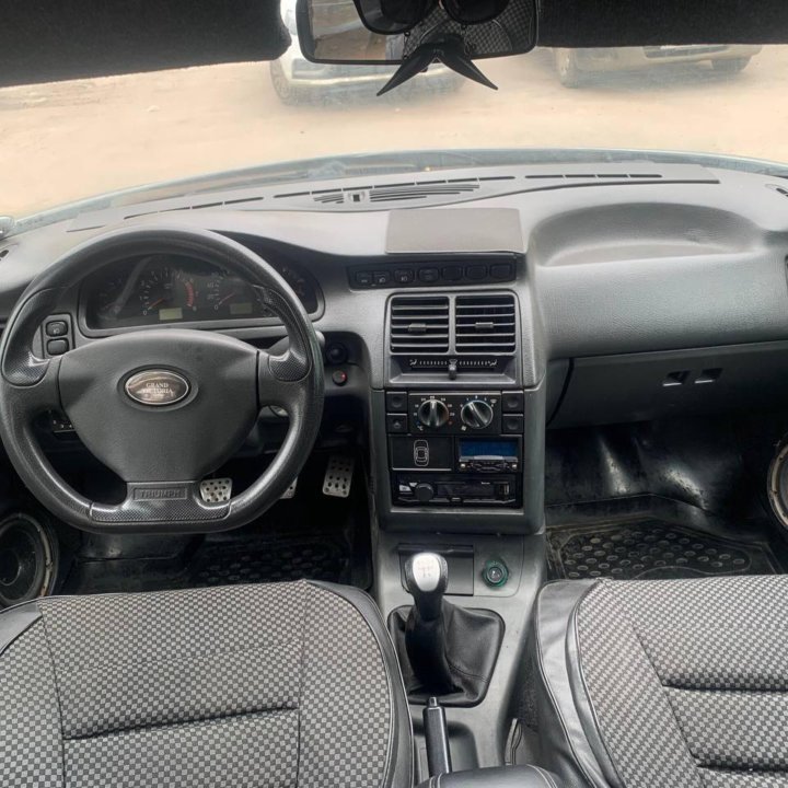 ВАЗ (Lada) 2110, 2005