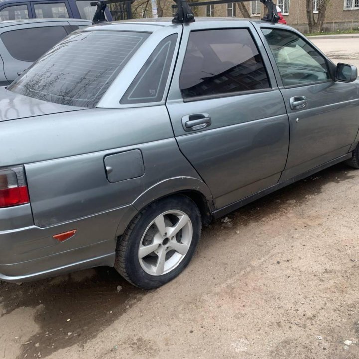 ВАЗ (Lada) 2110, 2005