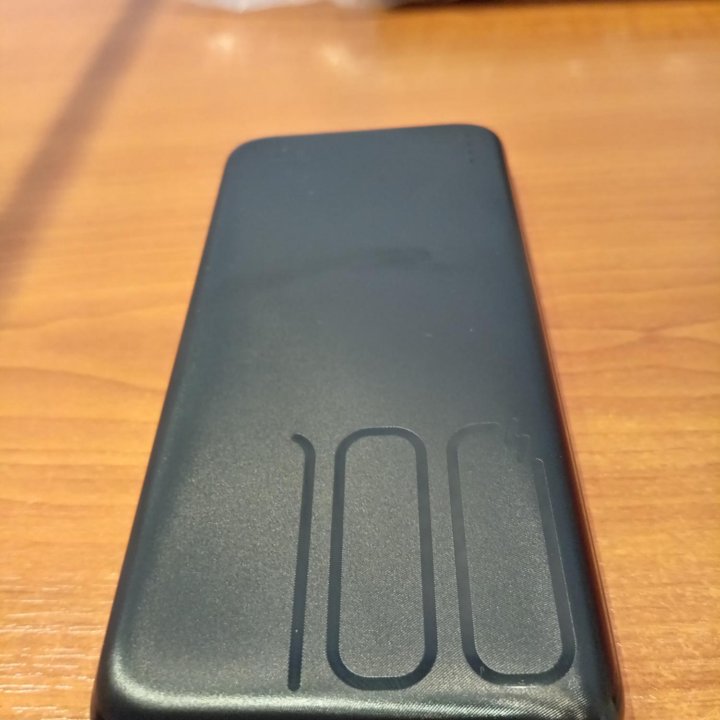 Повербанк на 10000 mAh