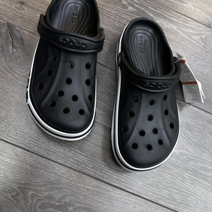 Crocs