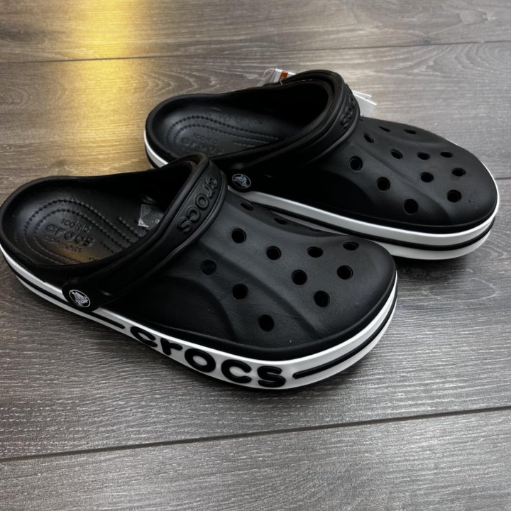 Crocs