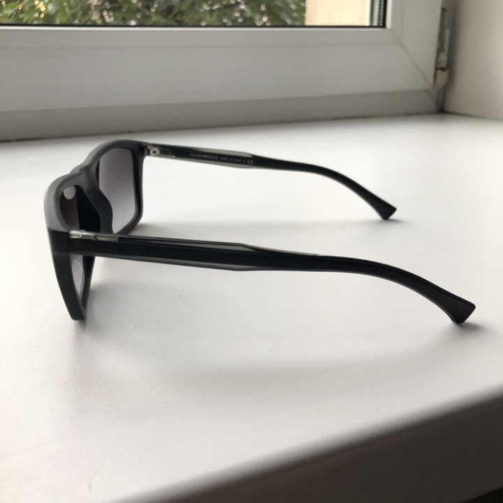 Солнцезащитные очки