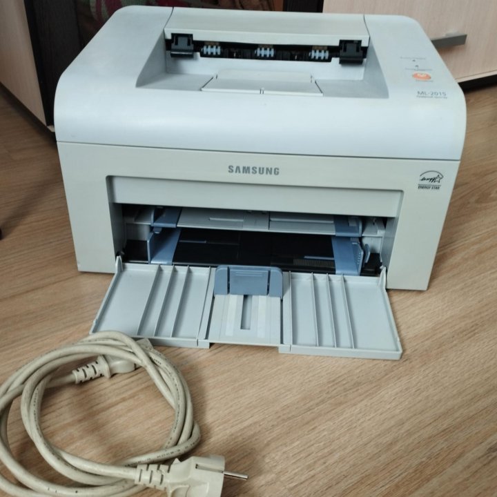 Принтер Samsung ml 2160, hp deskjet d4363