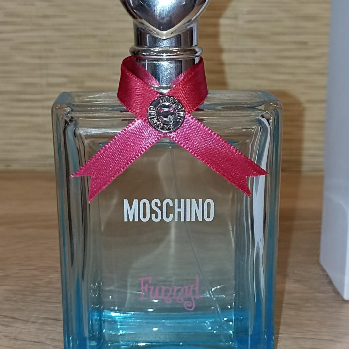 Туалетная вода(остатки)Moschino fanny.