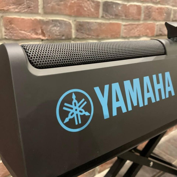 Синтезатор Yamaha PSR 473 + Стойка