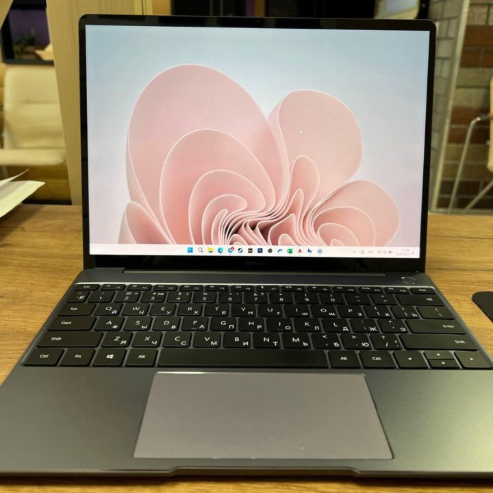 HUAWEI MateBook 2020