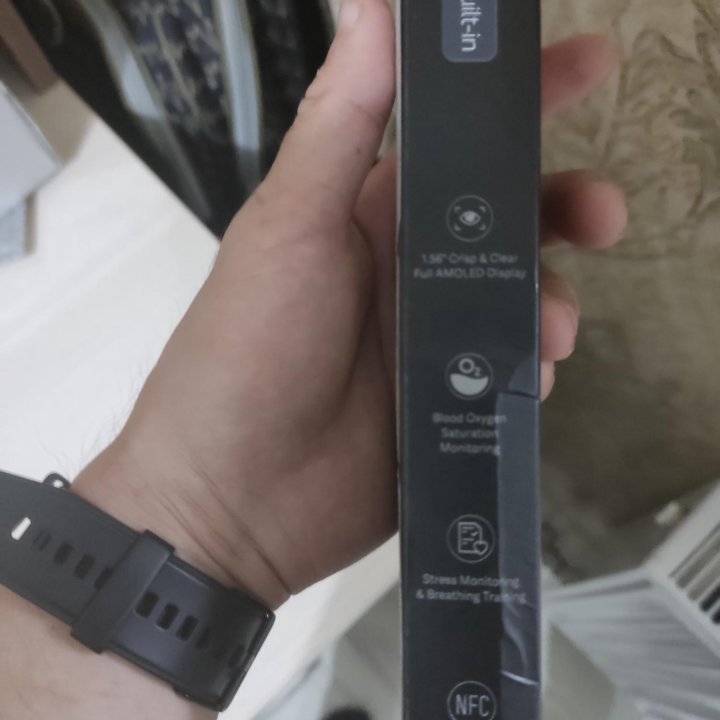 Продаю умные браслет. Xiaomi Mi Band 6 nfs