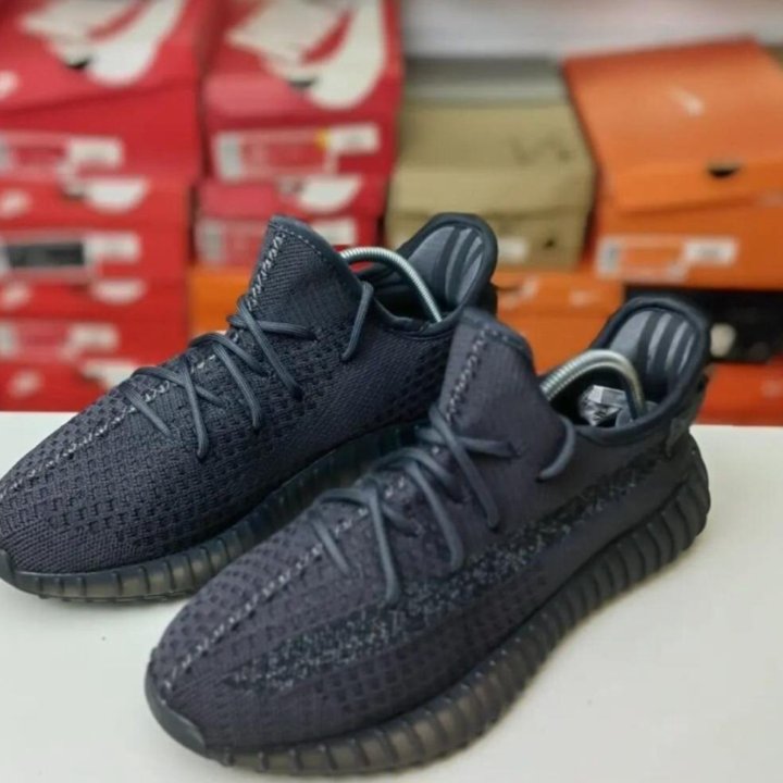 Кроссовки Adidas Yeezy Boost 350