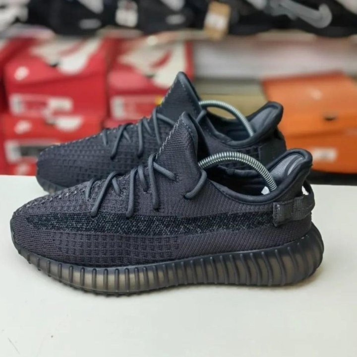 Кроссовки Adidas Yeezy Boost 350