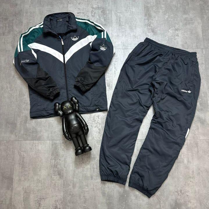 Костюм Adidas из 90х Турция