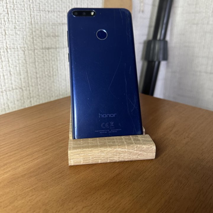 Honor 7C 3/32 c Touch/Face-id, NFC Blue