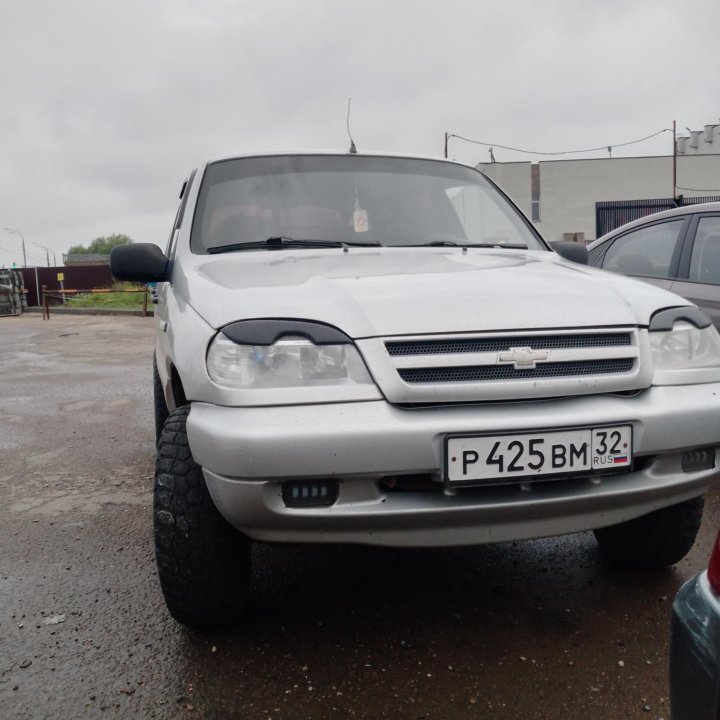 Chevrolet Niva, 2004